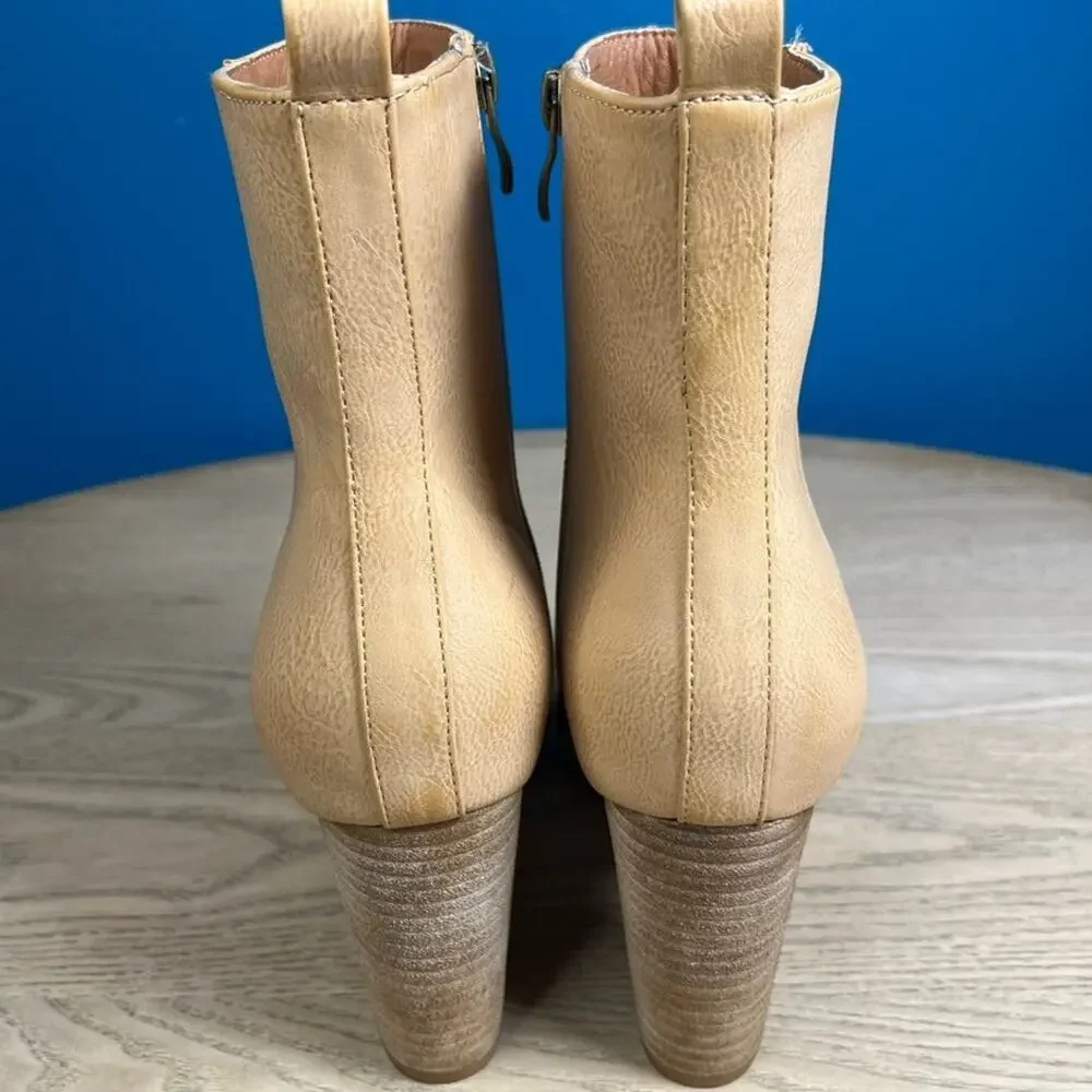 VICI Faux Leather Tan Ankle Boots Pointed Almond Toe Block Heel Women’s Size 10